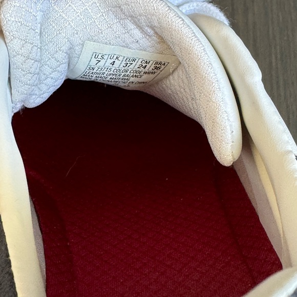 Skechers - Picture 5 of 7